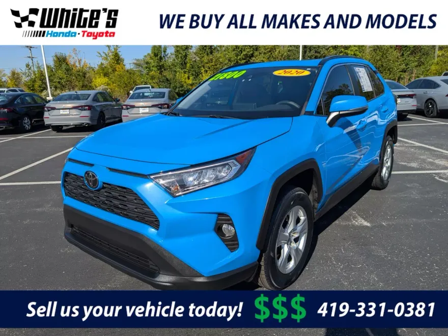 2020 Toyota RAV4 XLE photo 1