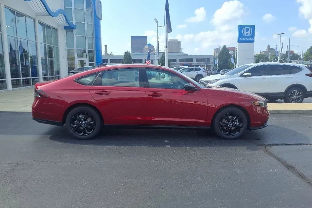 2025 Honda Accord SE photo 1