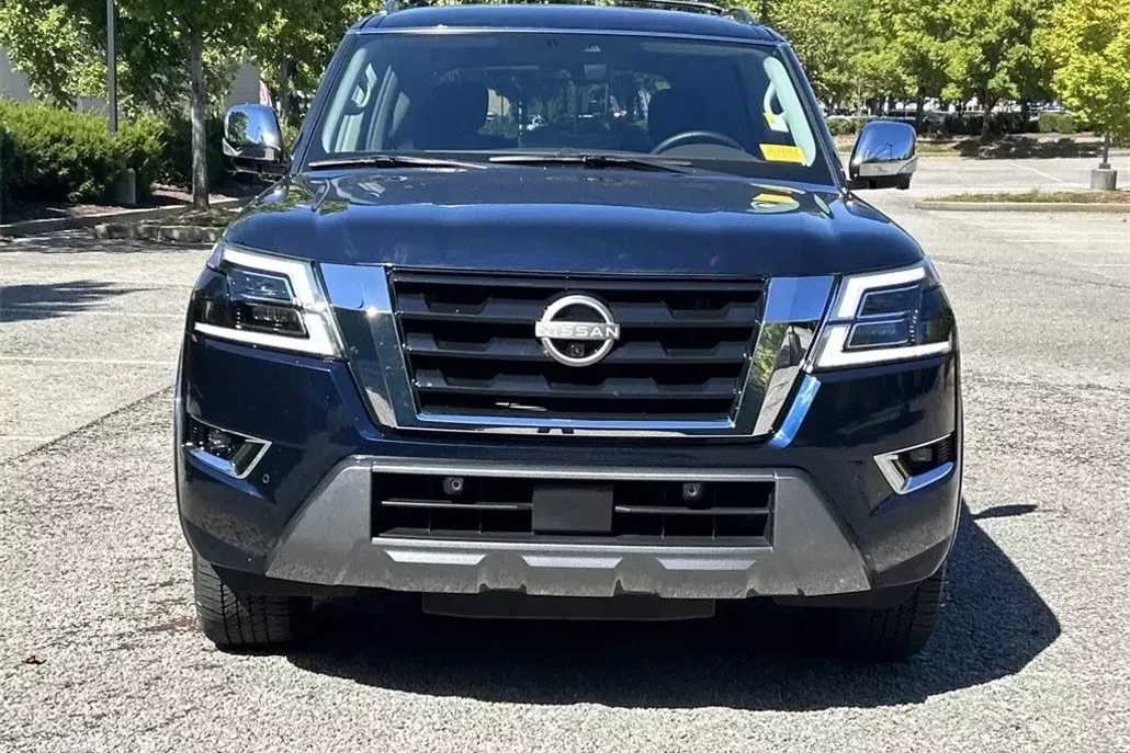 2024 Nissan Armada Platinum photo 1