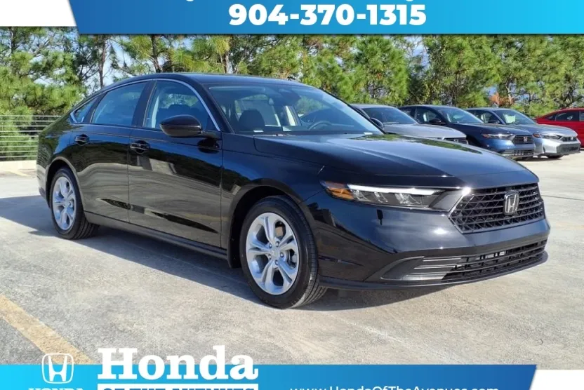 2025 Honda Accord LX photo 1