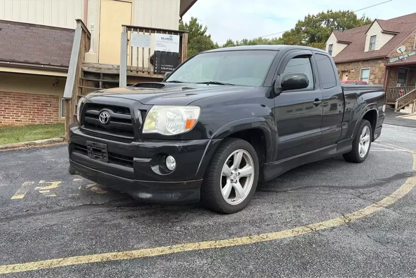 2006 Toyota Tacoma Access Cab X-Runner photo 1