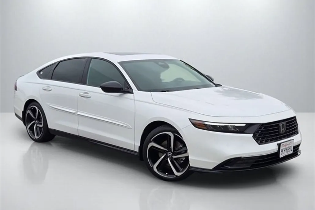 2024 Honda Accord Hybrid Sport-L photo 1