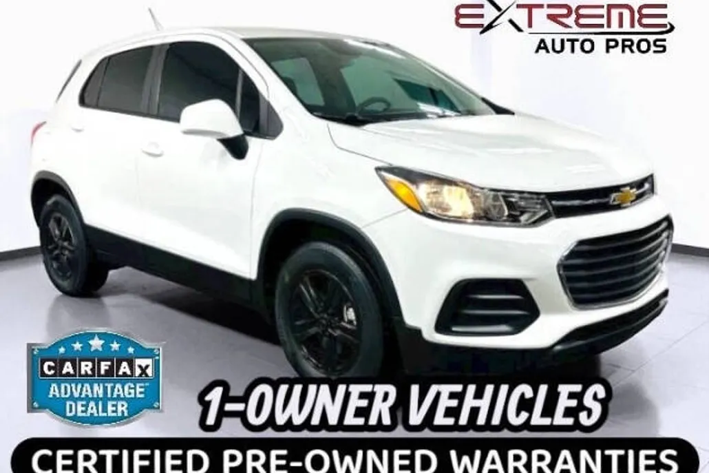 2017 Chevrolet Trax LS photo 1