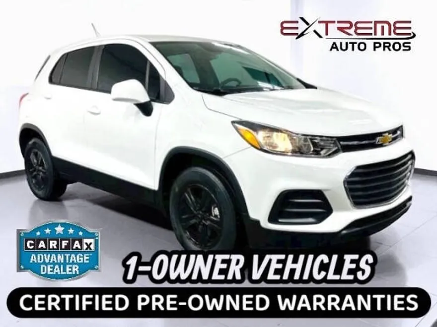 2017 Chevrolet Trax LS photo 1