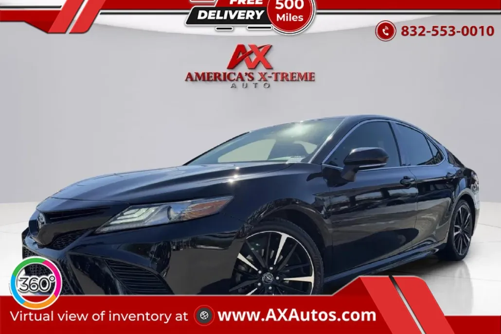 2019 Toyota Camry XSE photo 1