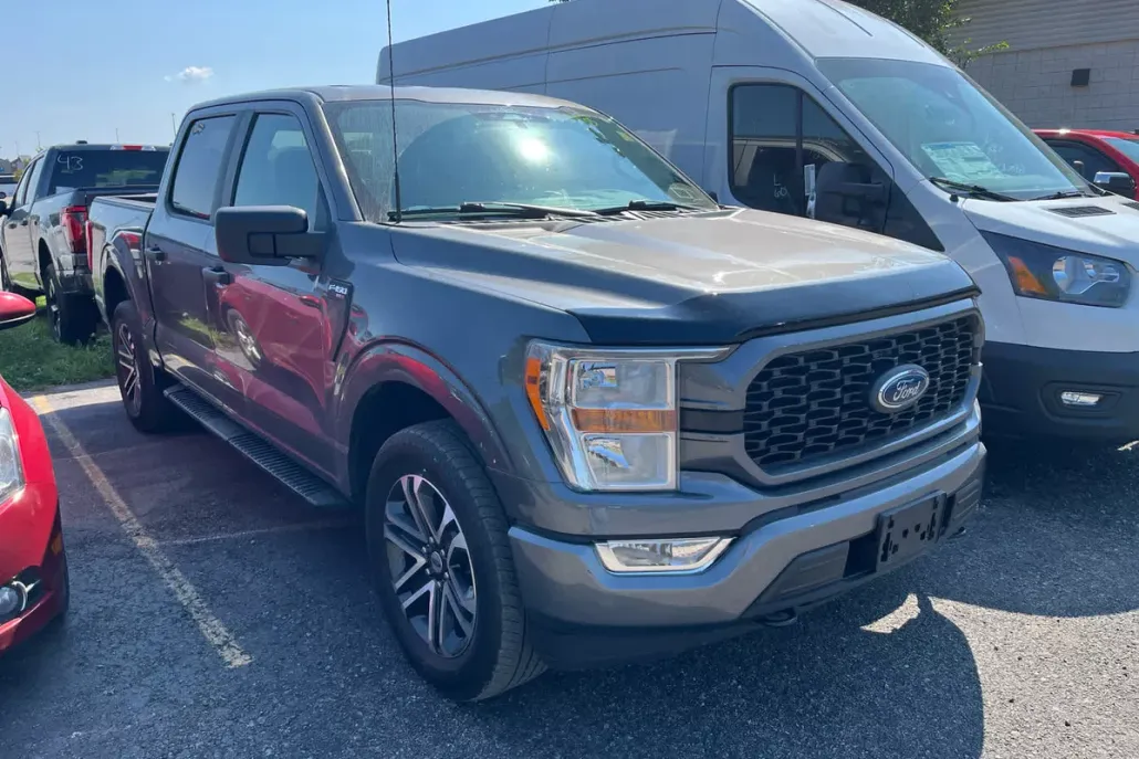 2022 Ford F-150 XL photo 1