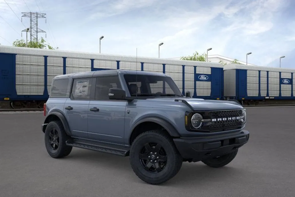 2025 Ford Bronco Big Bend photo 1