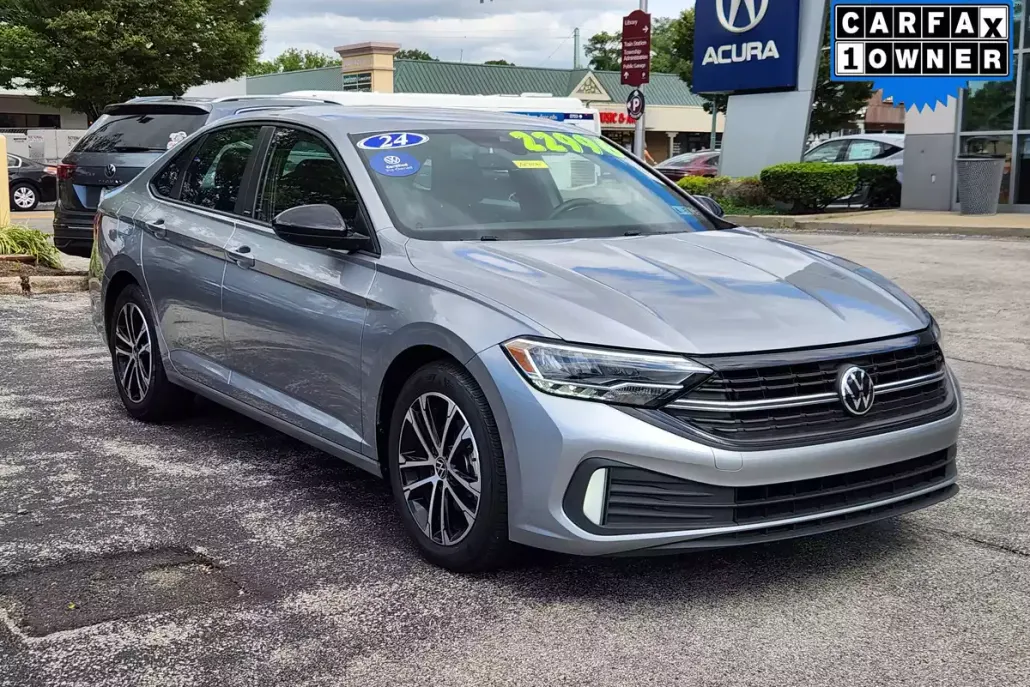 2024 Volkswagen Jetta 1.5T Sport photo 1