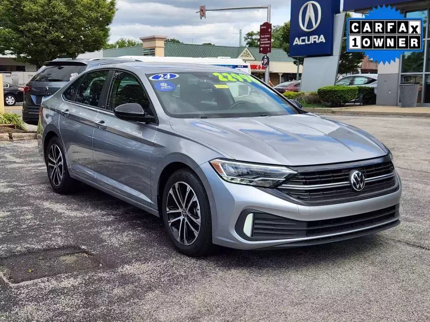 2024 Volkswagen Jetta 1.5T Sport photo 1