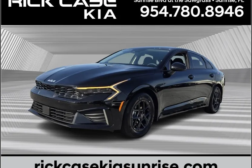 2026 Kia K5 LXS photo 1