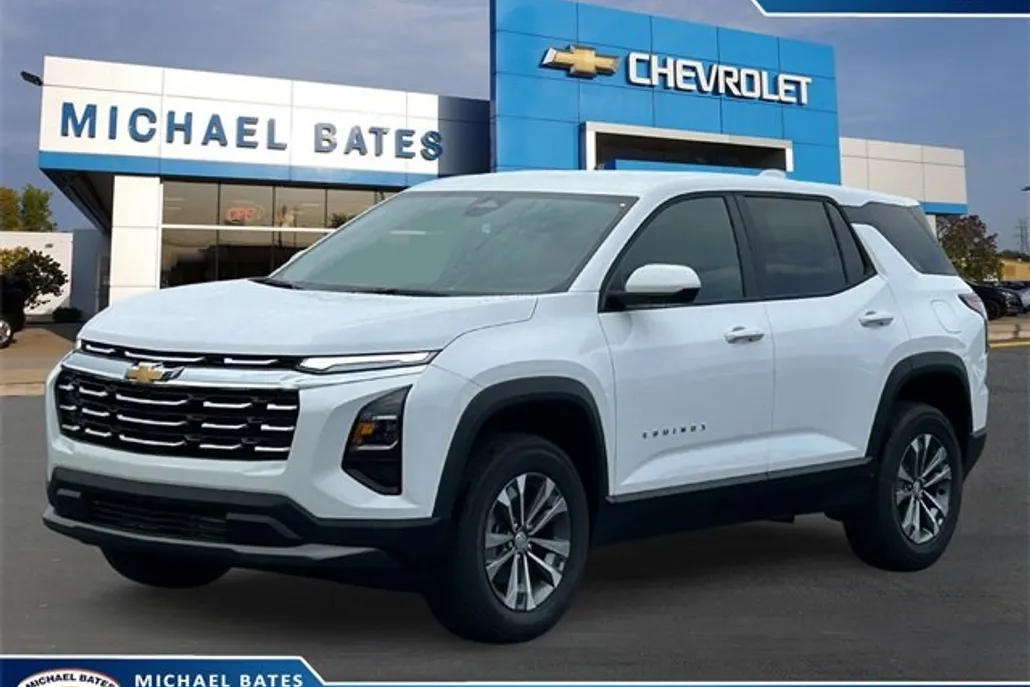 2026 Chevrolet Equinox LT photo 1