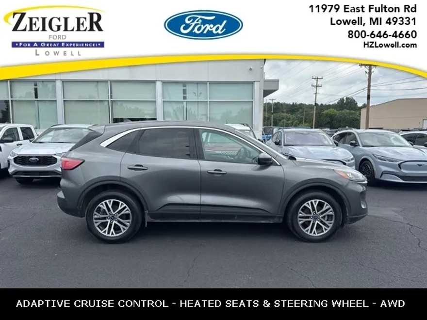 2022 Ford Escape SEL photo 1