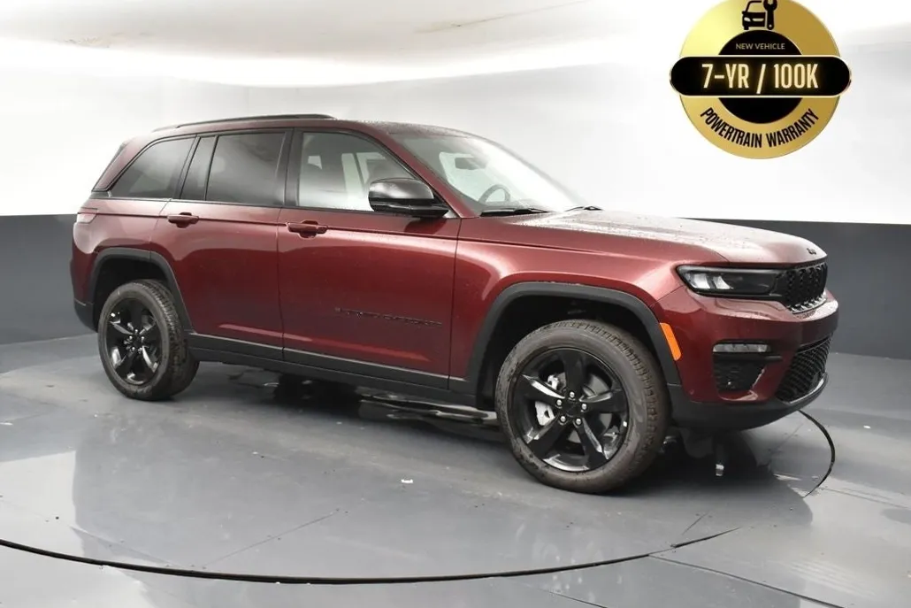 2025 Jeep Grand Cherokee Limited photo 1