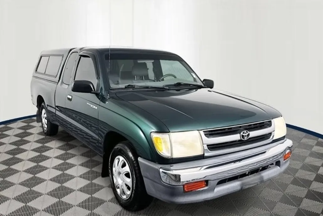 1999 Toyota Tacoma Base photo 1