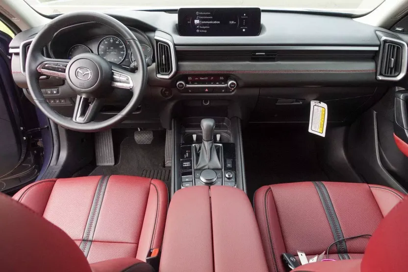 2025 Mazda CX-50 Premium photo 1