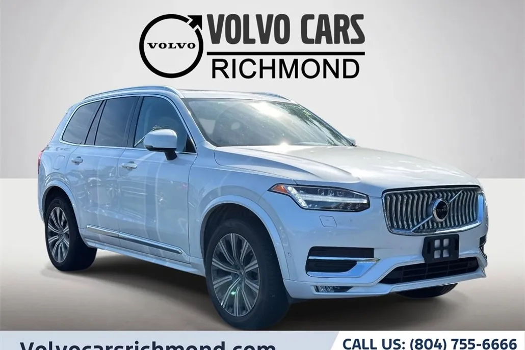 2023 Volvo XC90 Plus photo 1