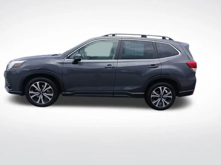 2023 Subaru Forester Limited photo 1