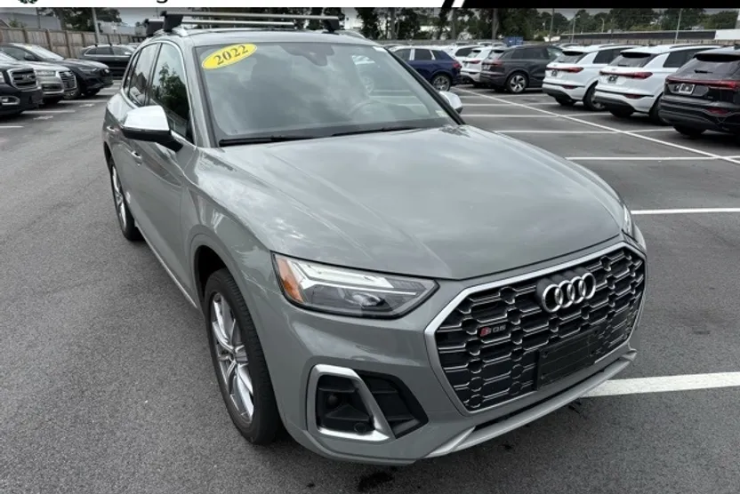 2022 Audi SQ5 Premium photo 1