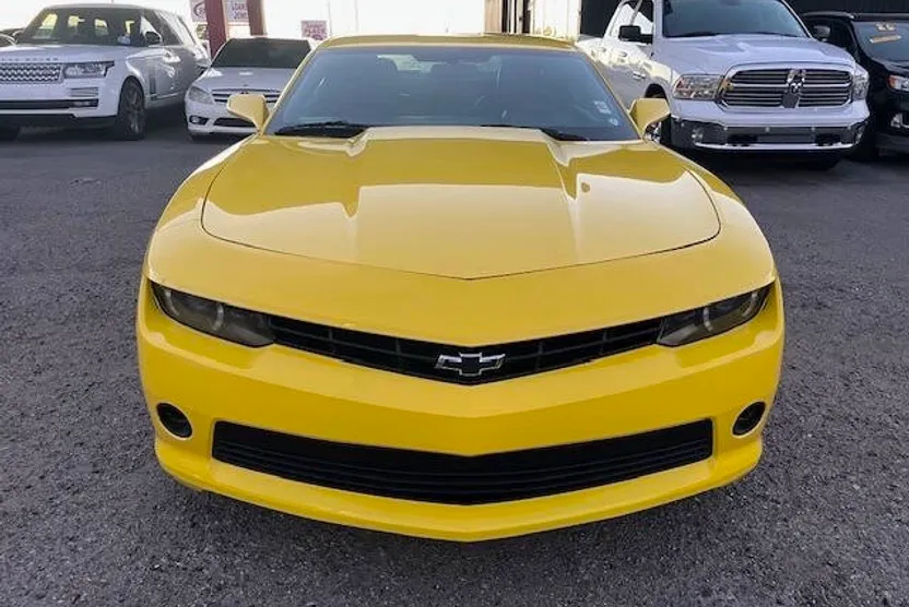 2015 Chevrolet Camaro Coupe 2LT photo 1