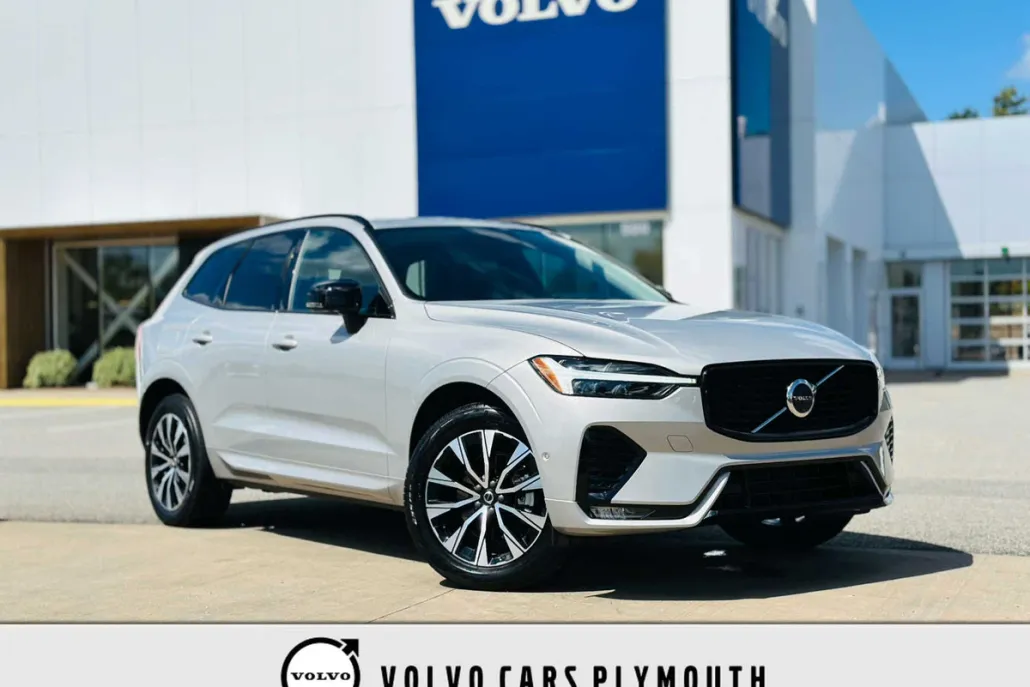 2025 Volvo XC60 B5 Plus photo 1
