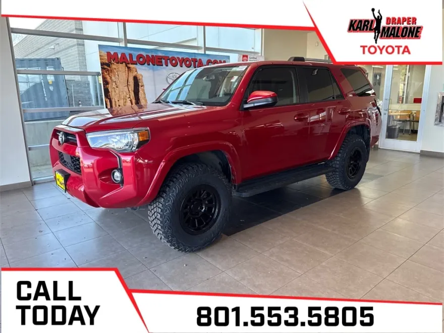 2024 Toyota 4Runner SR5 photo 1