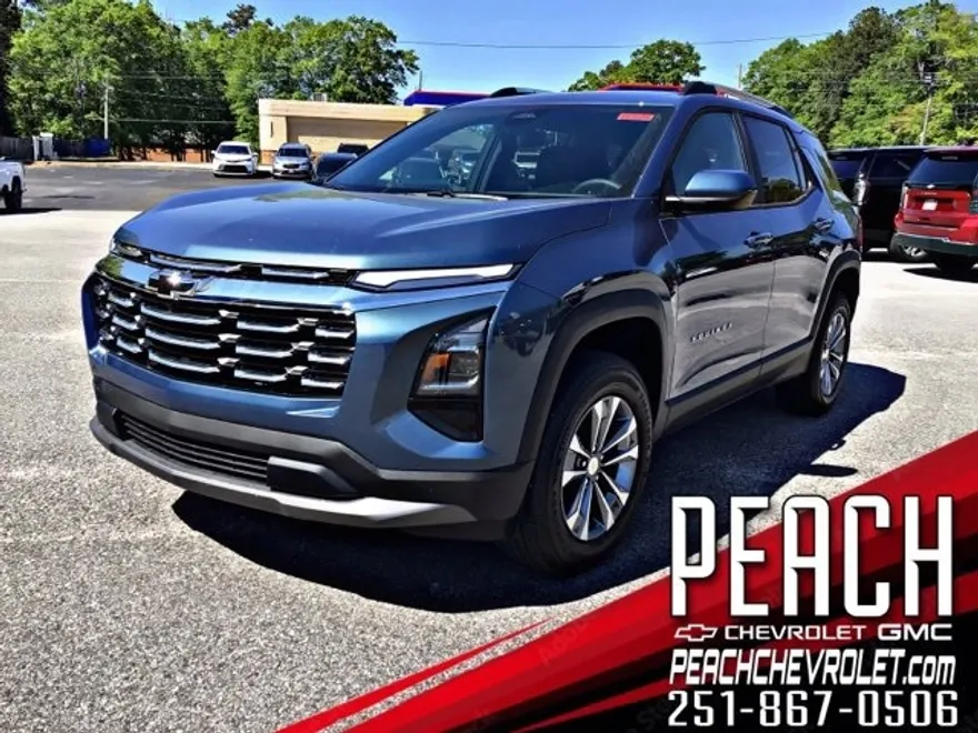 2025 Chevrolet Equinox LT photo 1