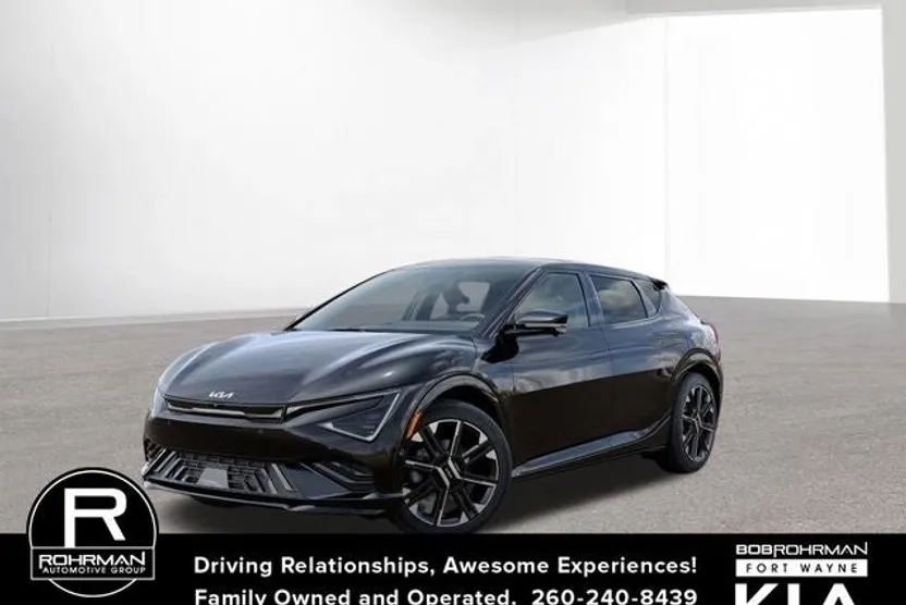 2025 Kia EV6 GT-Line photo 1