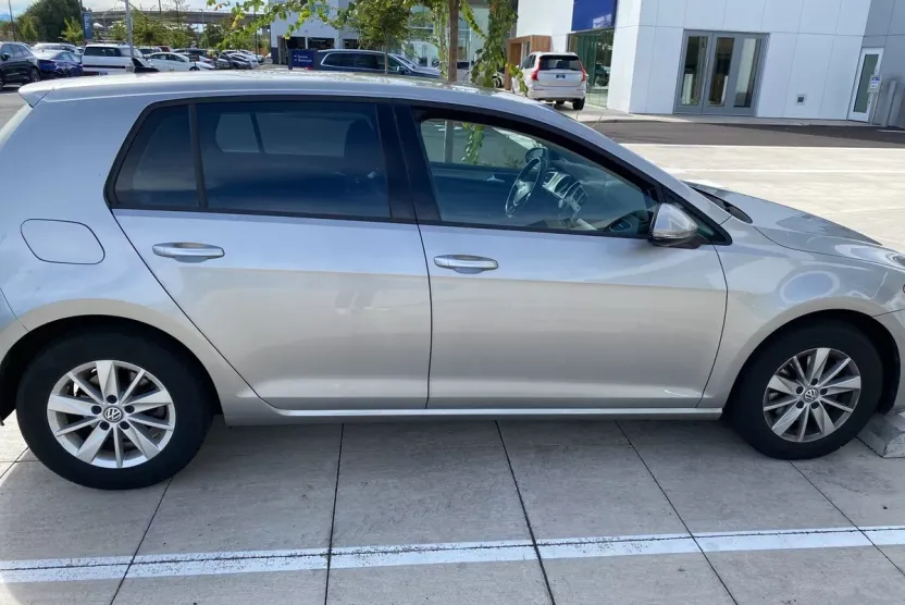 2015 Volkswagen Golf TSI S photo 1