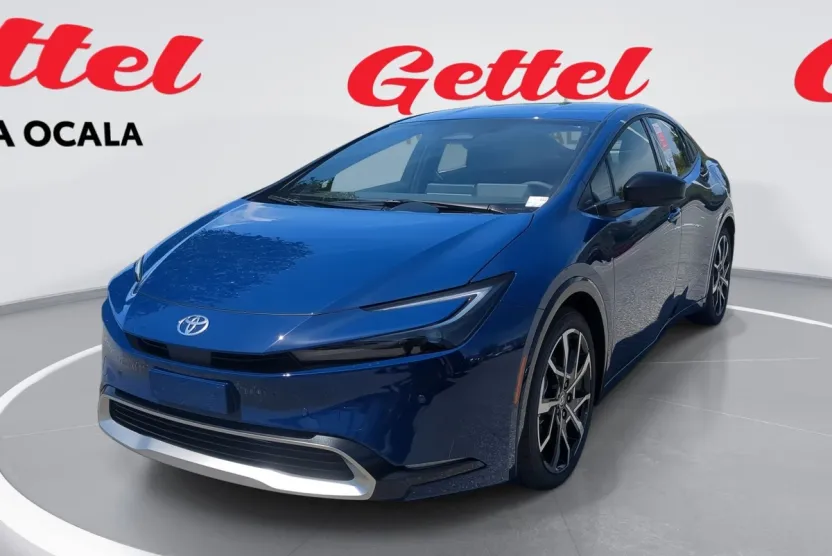 2025 Toyota Prius Plug-in Hybrid XSE photo 1