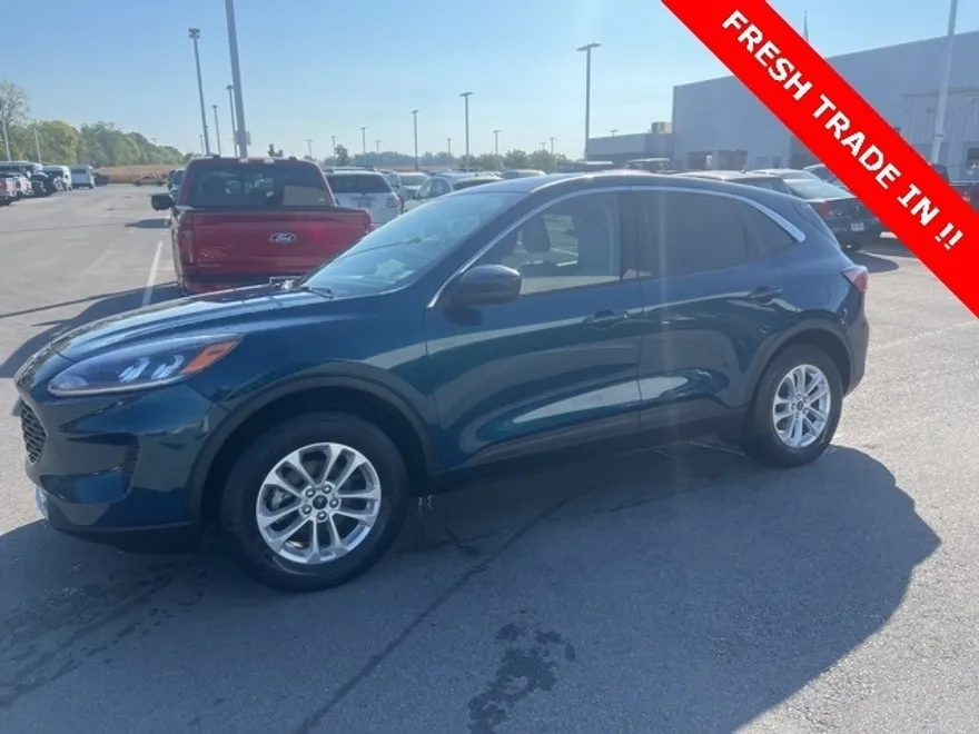 2020 Ford Escape SE photo 1