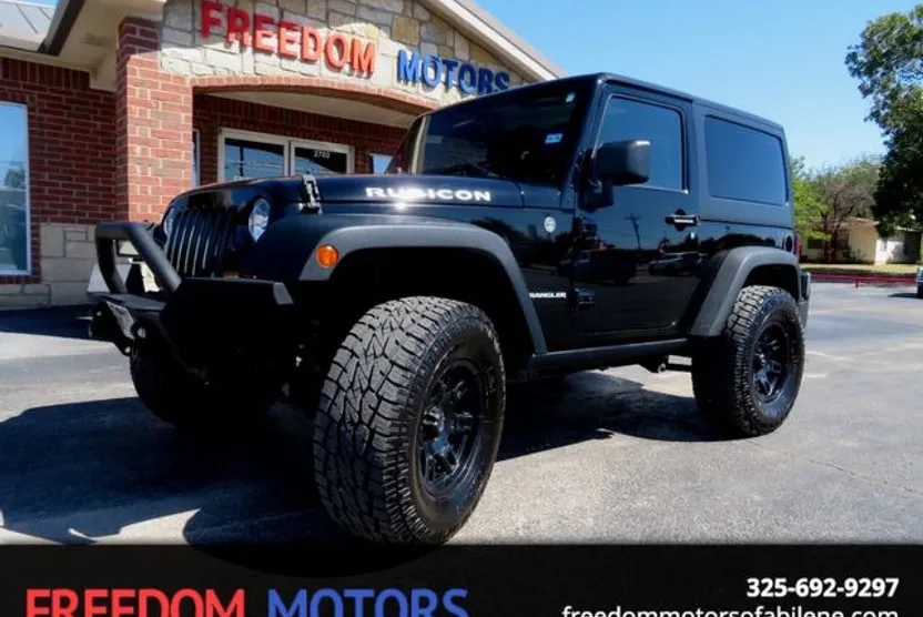 2012 Jeep Wrangler Rubicon photo 1