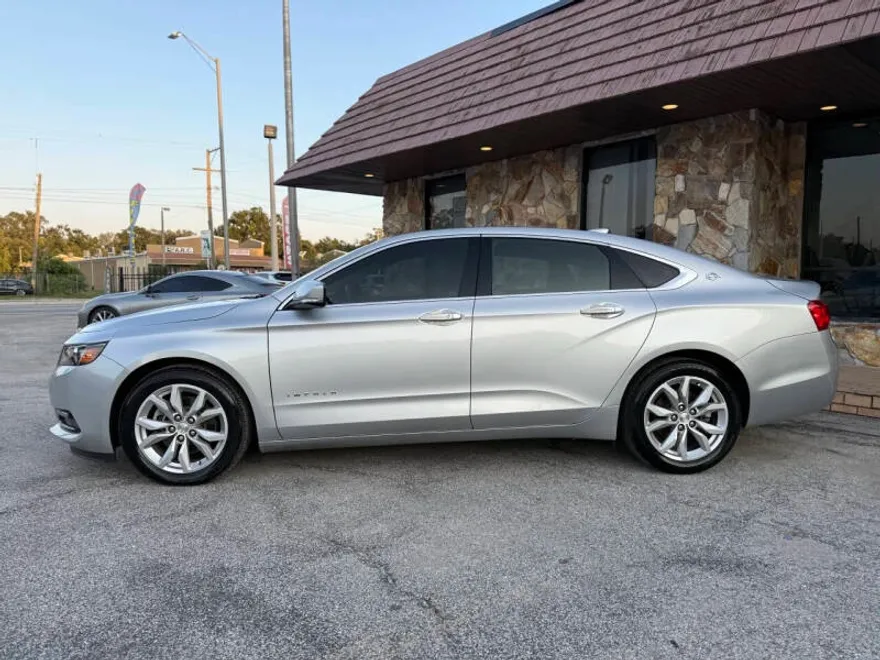 2019 Chevrolet Impala 1LT photo 1