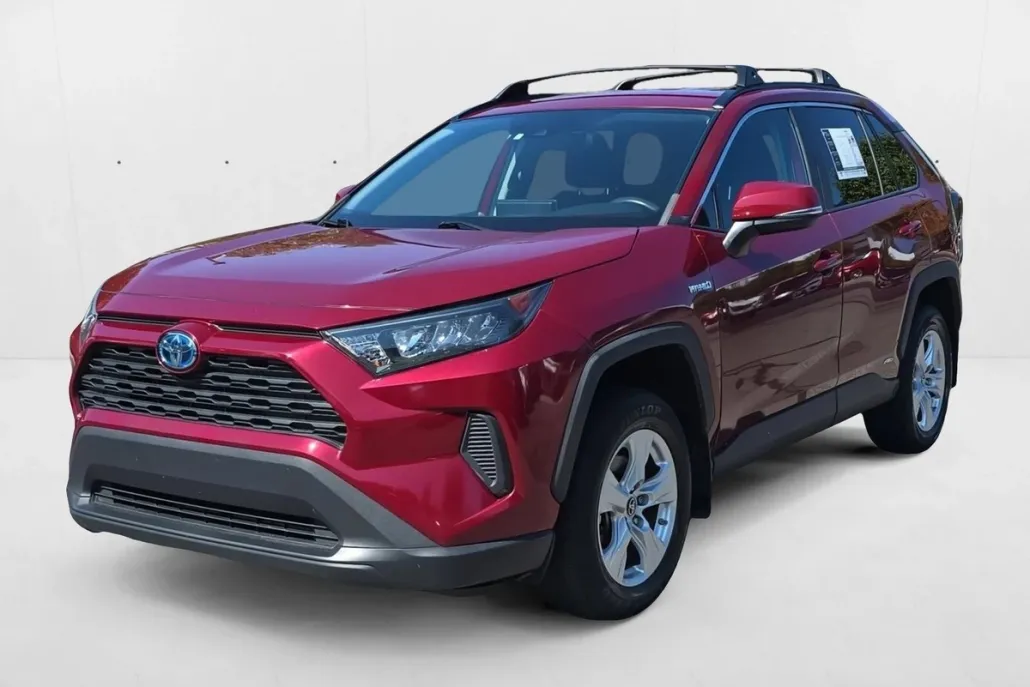 2019 Toyota RAV4 Hybrid LE photo 1