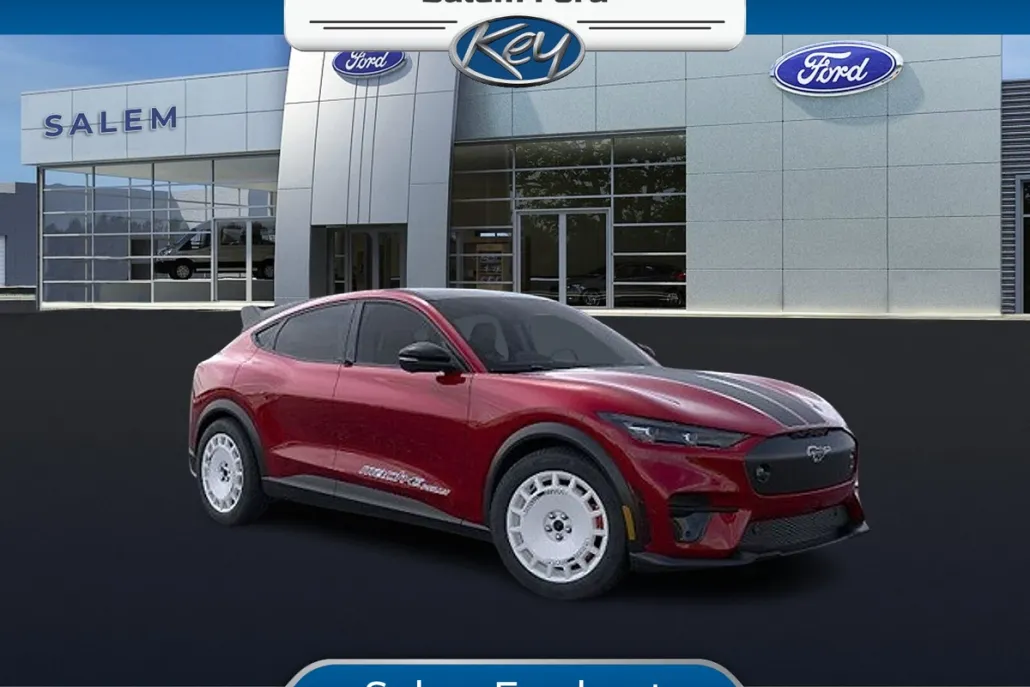 2025 Ford Mustang Mach-E GT photo 1