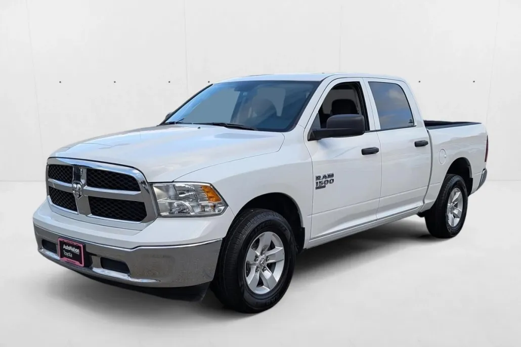 2022 Ram 1500 Classic Warlock photo 1