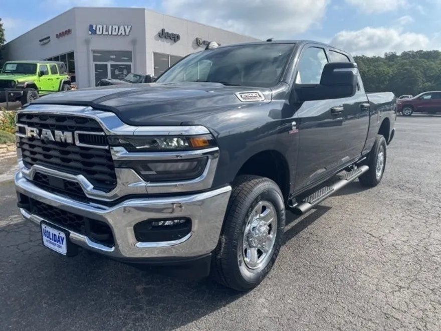 2025 Ram 2500 Tradesman photo 1
