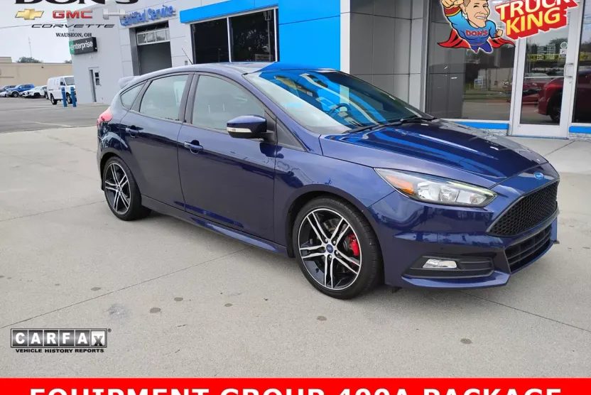 2017 Ford Focus ST photo 1