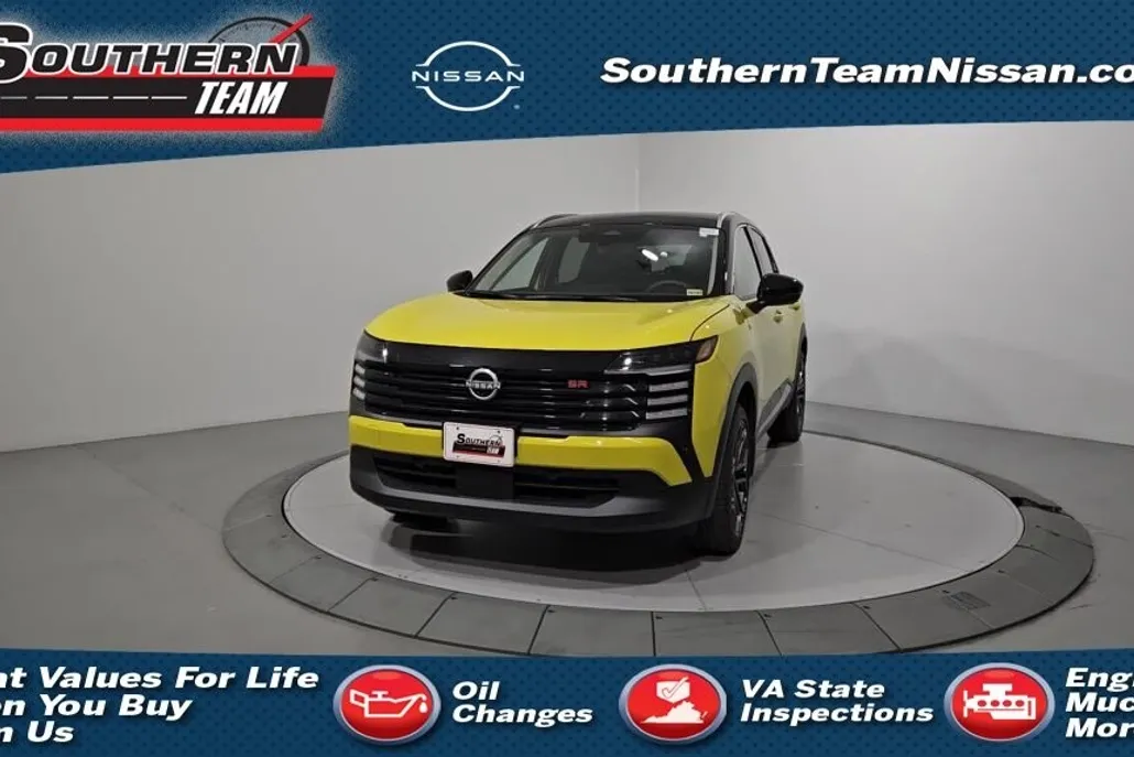 2025 Nissan Kicks SR photo 1