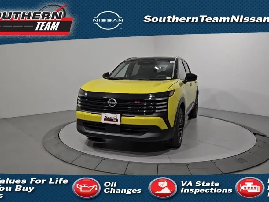 2025 Nissan Kicks SR photo 1
