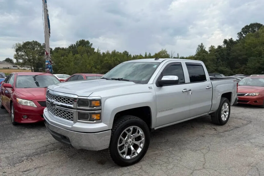 2014 Chevrolet Silverado 1500 LT photo 1
