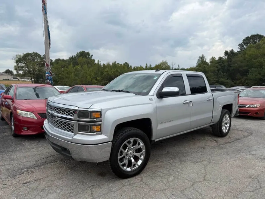 2014 Chevrolet Silverado 1500 LT photo 1