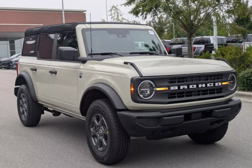 2025 Ford Bronco Big Bend photo 1