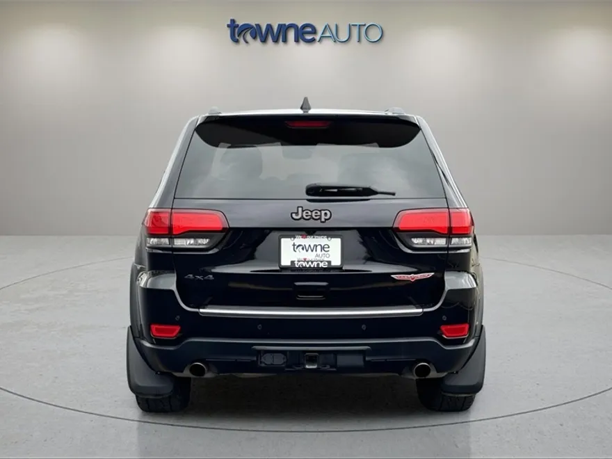 2021 Jeep Grand Cherokee Trailhawk photo 1