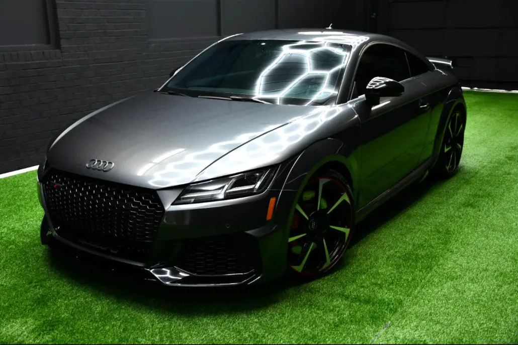 2019 Audi TT RS photo 1