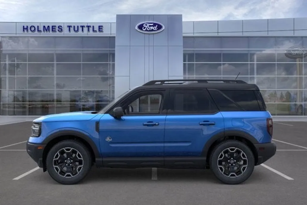 2025 Ford Bronco Sport Outer Banks photo 1