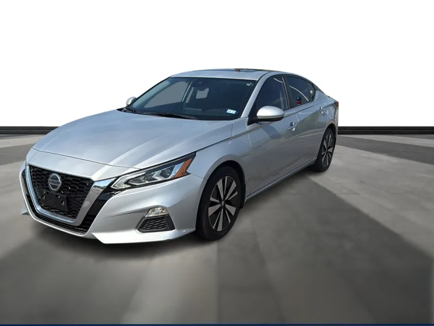 2021 Nissan Altima SV photo 1