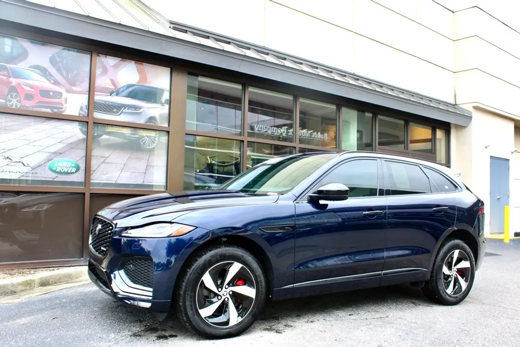 2024 Jaguar F-PACE R-Dynamic S P400 photo 1