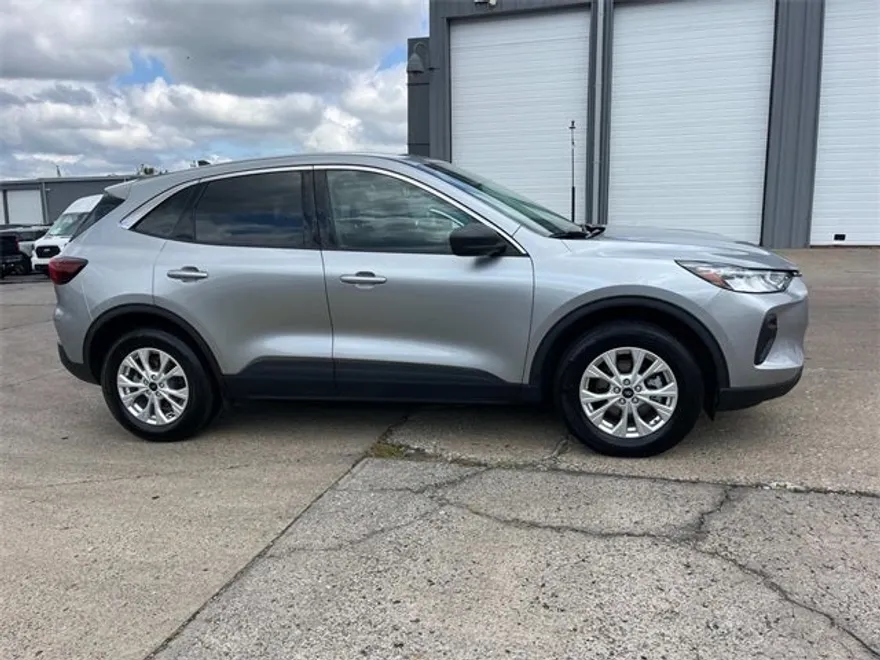2023 Ford Escape Active photo 1
