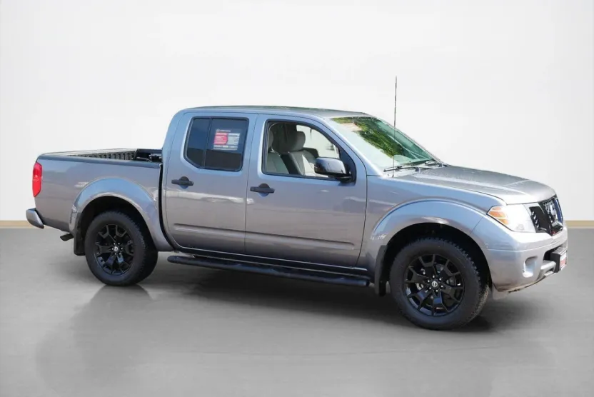 2020 Nissan Frontier SV photo 1