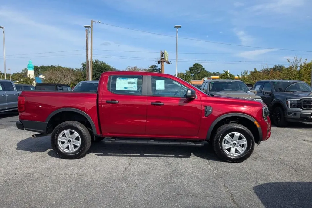 2025 Ford Ranger XL photo 1